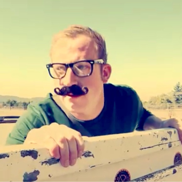 Meet your Posher, Sean matthew - Picture 1 of 2